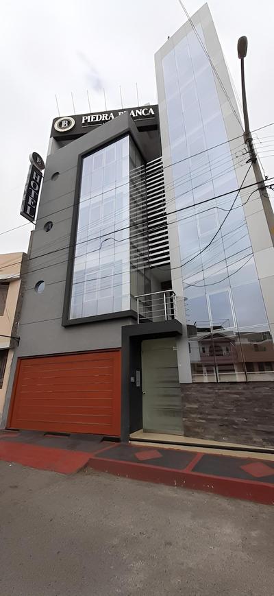 Piedra Blanca Luxury Hotel