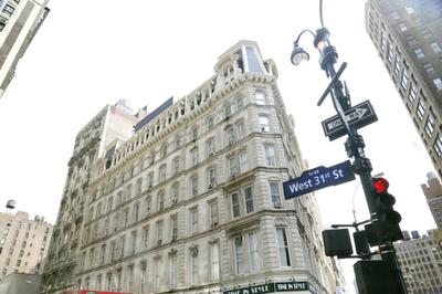 The Nomad Suites & Apartments