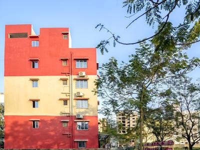 OYO 11360 Western Enclave