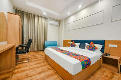 Fabhotel Alpine Tree