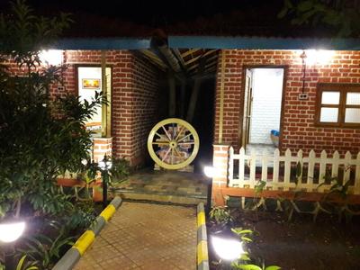 Aanandi Farm and Resort