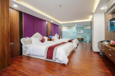 Me Q Beach Hotel & Apartment