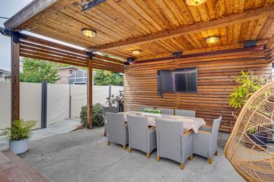 Cozy Bay Area Vacation Rental With Patio