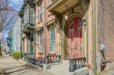 1 Mi to Dtwn: Apartment in Schenectady
