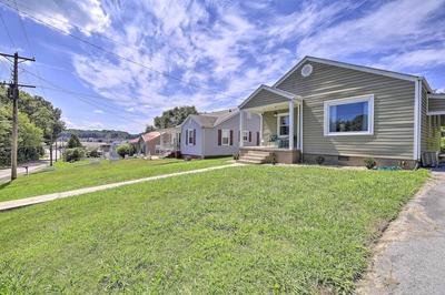 Cozy Cottage Near Dtwn Dining, Walk to Casino