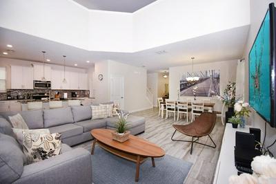 Solterra - 5 Bedrooms House w pool - 7045SR 5 Home by RedAwning