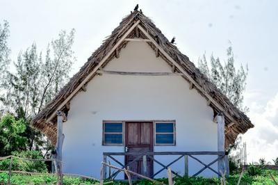 Blue Earth Beach Bungalows