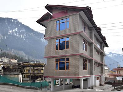 OYO 11733 Hotel Sunlight