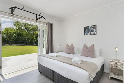 Constantia Manor