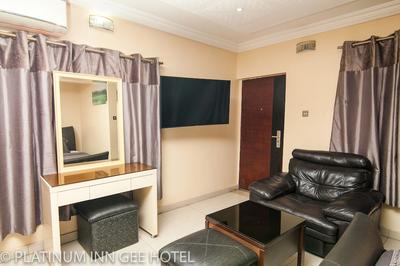 Platinum Inn Gee Hotel