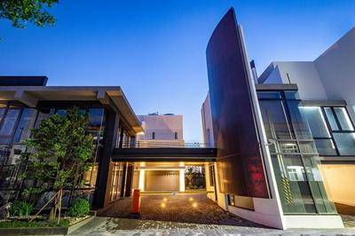 La Moon Boutique Motel