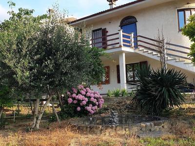 Vesime Villa With Garden