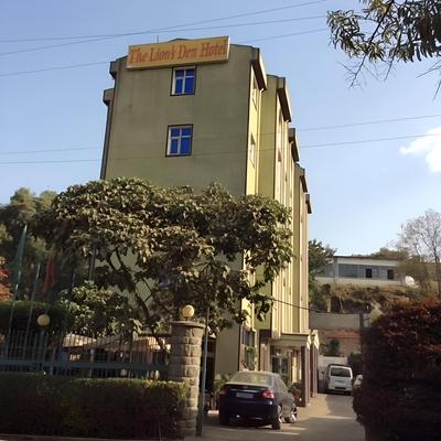 The Lions Den Hotel