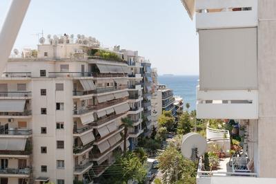 Celestial 3BR Apartment with Balcony
