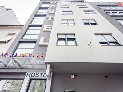 Hostel Moving