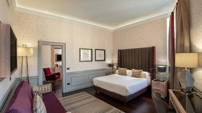 The Inn at the Spanish Steps Elegant Collection - The Gem