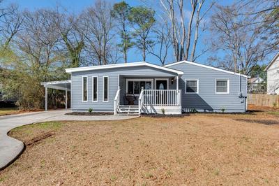 Smyrna Home w/ Porch: 2 Mi to Battery Atlanta!