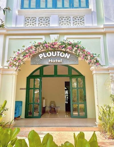 Sir Alberts Beach Hotel