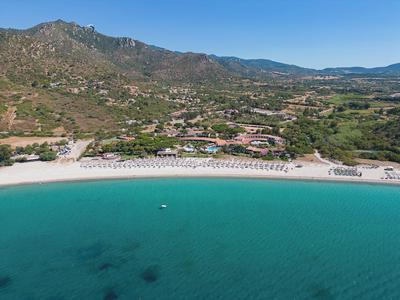 Cormoran Hotel & Residence