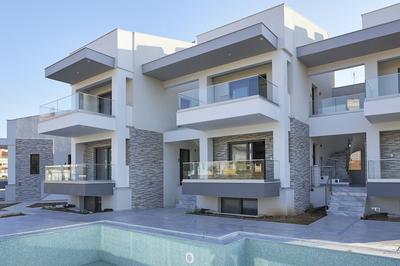 Greystone Apartments