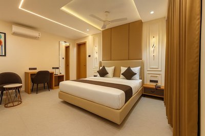 Hotel Rajshree Suites