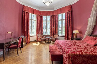 The Benjamin House - self check-in