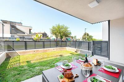 Una Terrazza sul Lago A2 Apartment by Wonderful Italy