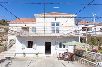 Apartment Mojas - Two Bedroom Apartment With Terrace