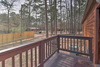 Broken Bow Abode w/ Hot Tub < 7 Mi to Lake!