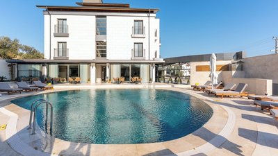 Cunda Kızılca Deluxe Hotel&SPA