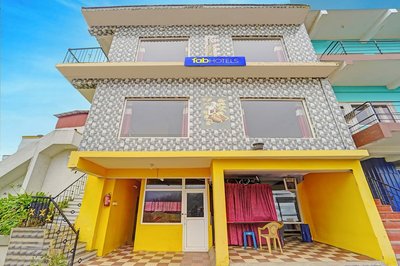 Fabhotel Phoenix Stay