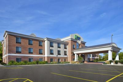 Holiday Inn Express Hotel & Suites Niles by IHG