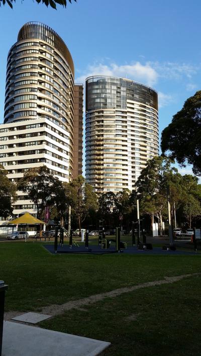 Sydney Olympic Park Apartment