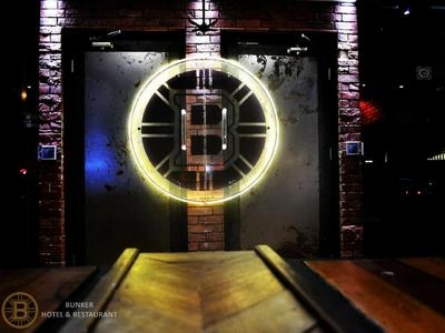 Bunker Hotel & Restaurant