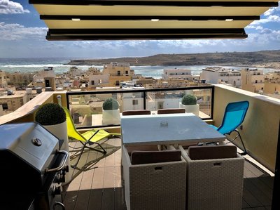 "1. Sea View Luxury 2 Bed Penthouse Close to Beach!"