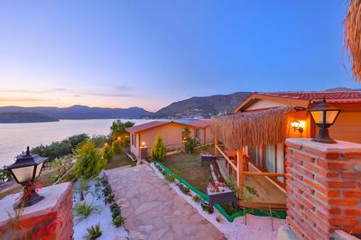 Almond Bungalow Hotel