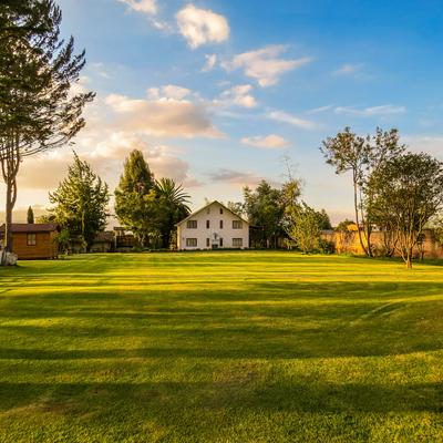 Hosteria Airport Garden