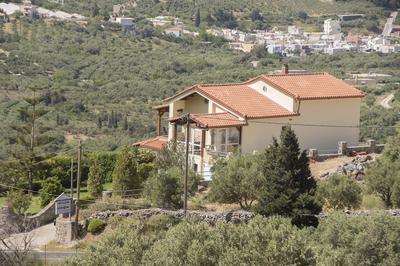 Spacious, Modern Villa in Asomatos, Crete, Greece
