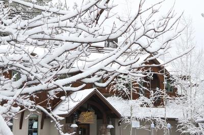 West Shore Cafe and Inn