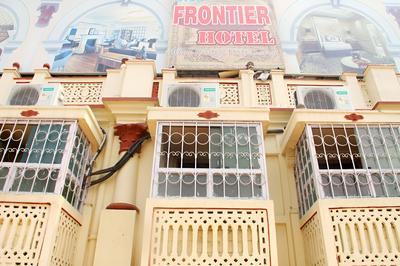 Hotel New Frontier