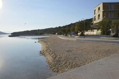 Sea View Apartment on Walking Distance to sea