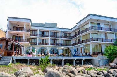 Water Gate Resort & Spa