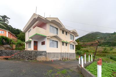 OYO 17079 Green Valley Homes