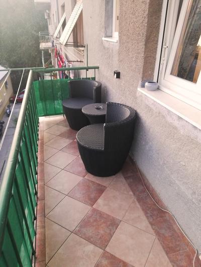 Tifani Apartment