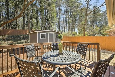Fire Pit & Deck: Atlanta Home ~ 8 Mi to Dwtn!