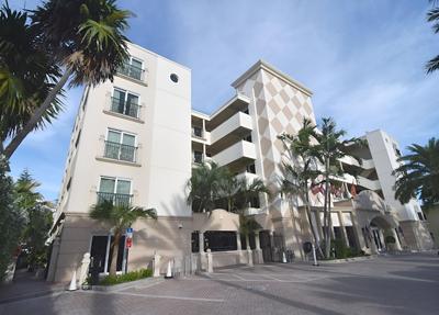 The Sea Lord Hotel & Suites (Adults Only)