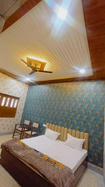 Shree p Guest House