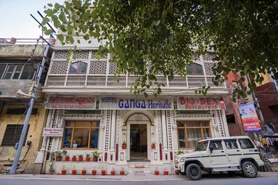 Ganga Heritage By Howard