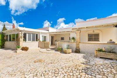 3220 Villa Smeralda by Barbarhouse