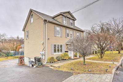 Charming Mamaroneck Home ~ 22 Mi to Manhattan